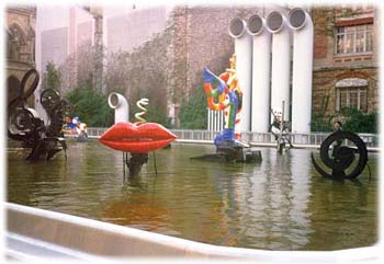 Sculptures de Niki Saint-Phalle au Centre Georges-Pompidou